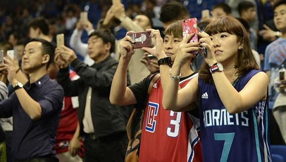 JRS 免费直播 NBA：篮球迷的福音，画质清晰、延迟极低、内容丰富